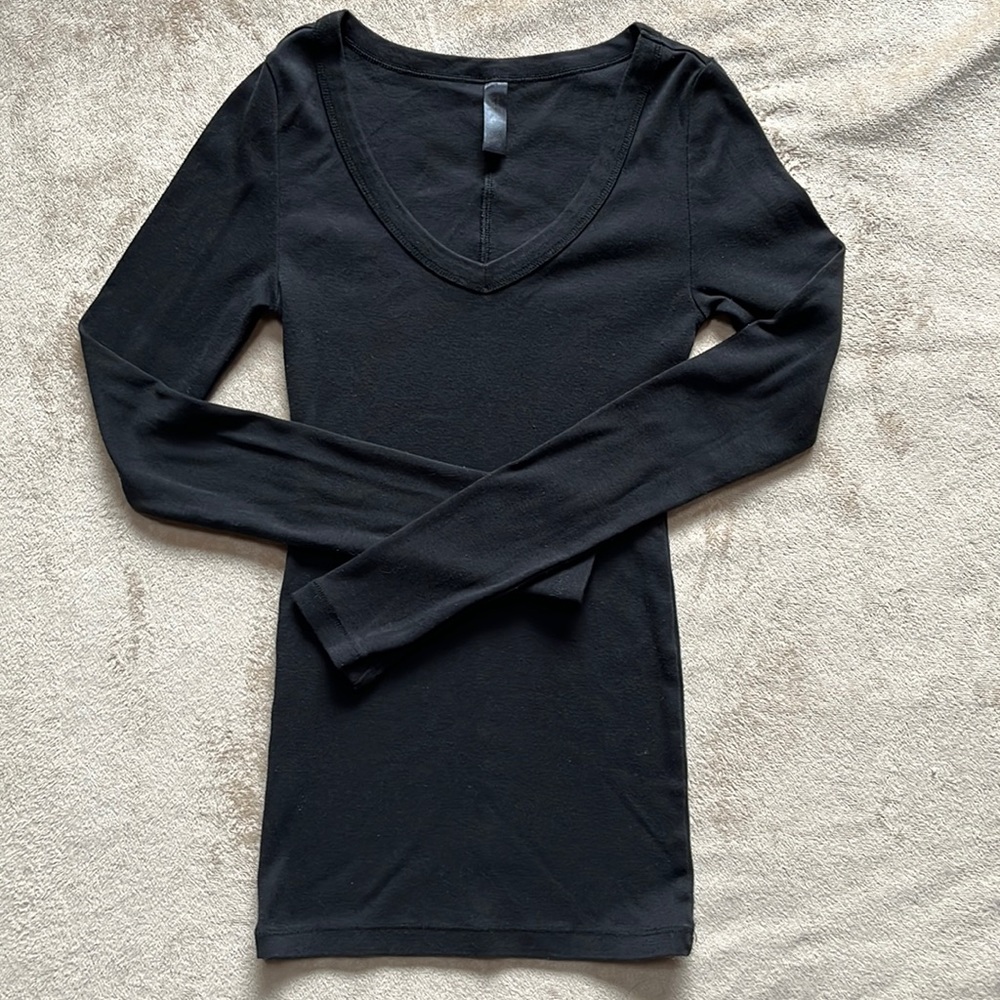 Victoria’s Secret Long Sleeve Tee Shop Shirt Small Black